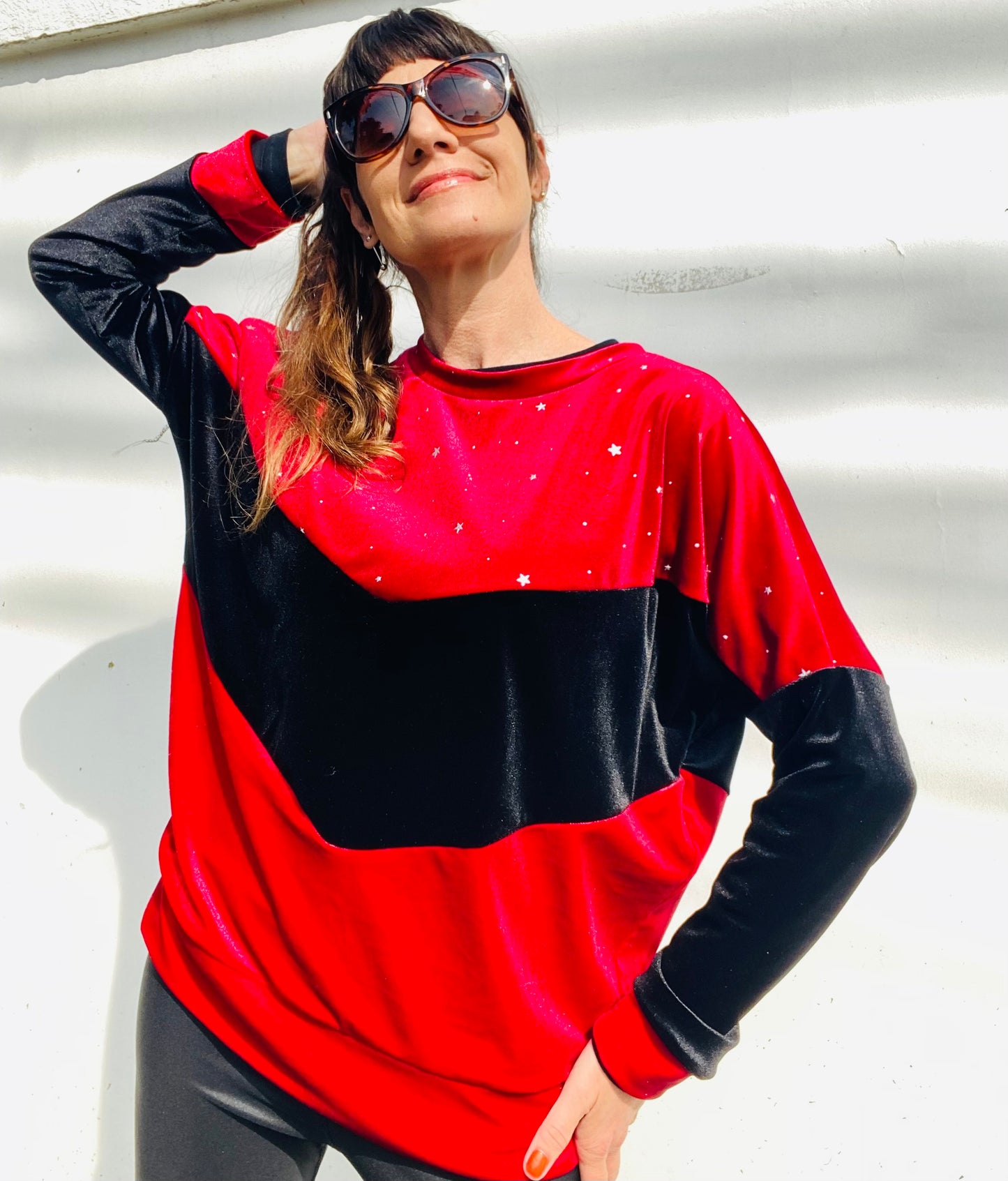 Poleron VelveT Red Black