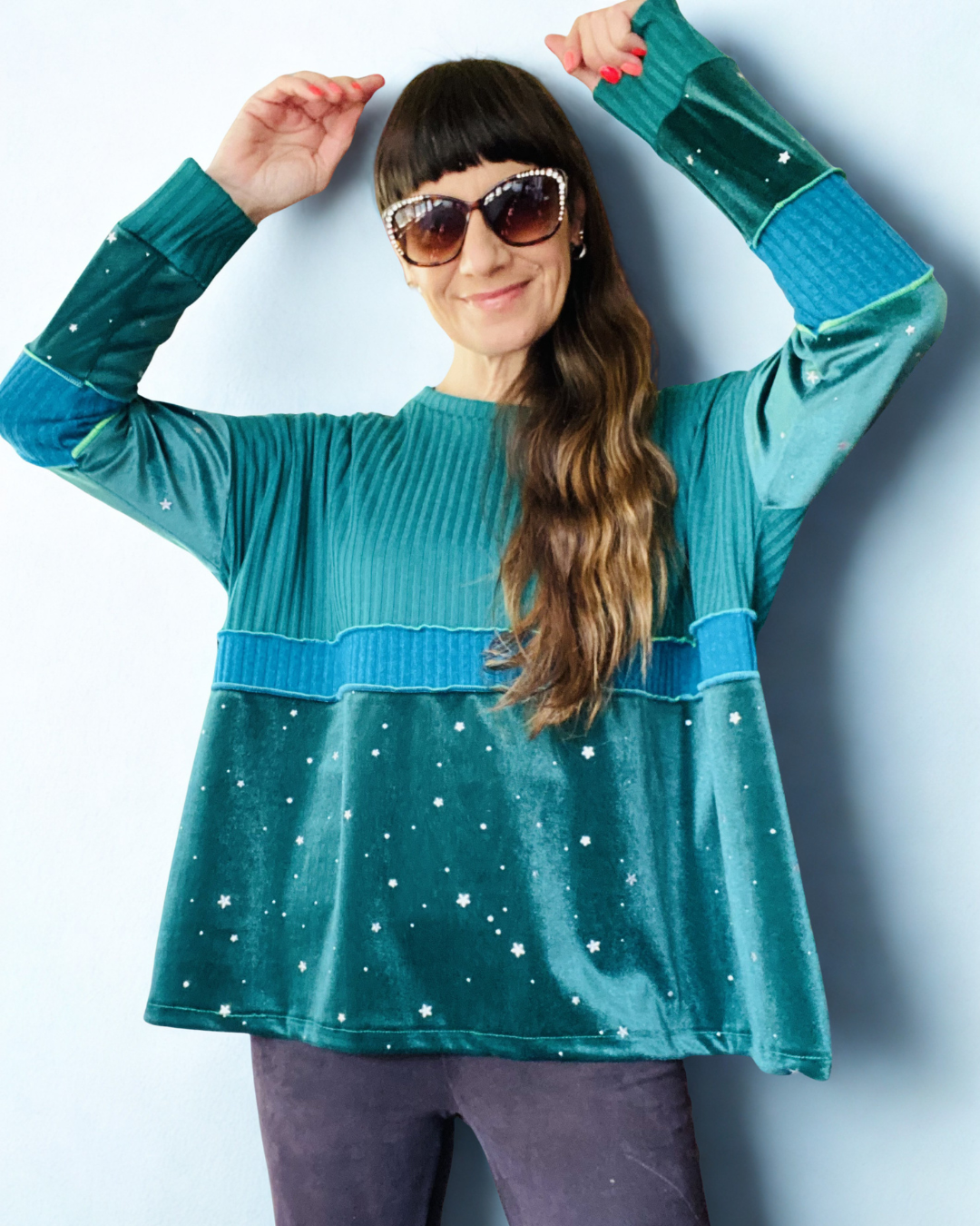 Poleron Multicromo Green Stars Velvet 💚