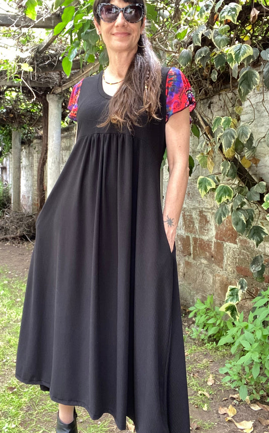 Véstido Mila Long Black Mandala