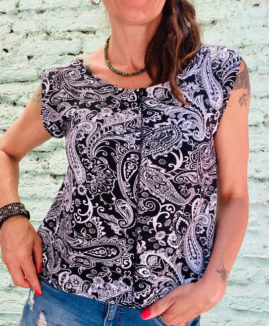 Polera Black n White