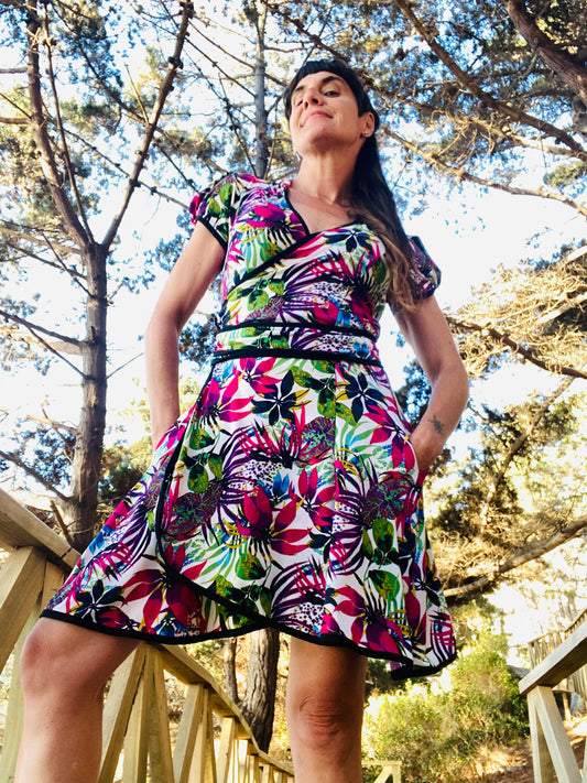 Vestido Envolvente Estampado Purple/ Verano 2025